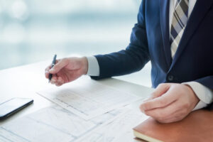 2000年度決算を報告いたします。